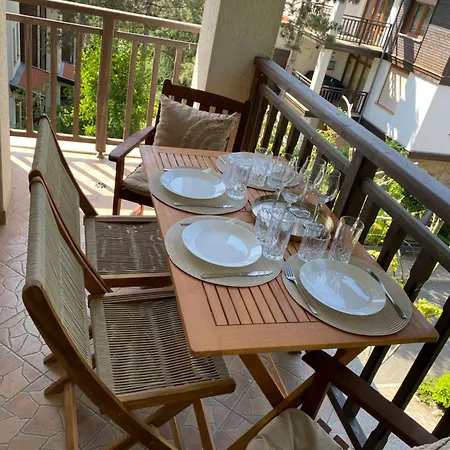 Aj 3, Santa Marina Village,